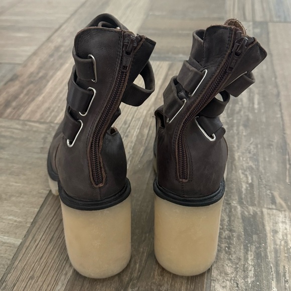 FREE PEOPLE Jesse Cutout Boot Bitter Brown size 8.5 - Picture 7 of 12